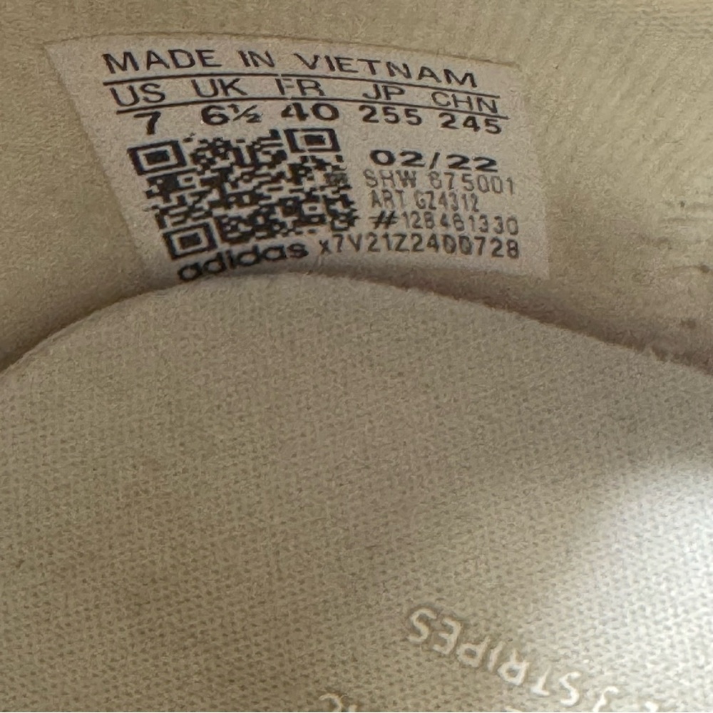 adidas NMD_V3 OG‎ White women's size 7 - Picture 6 of 7